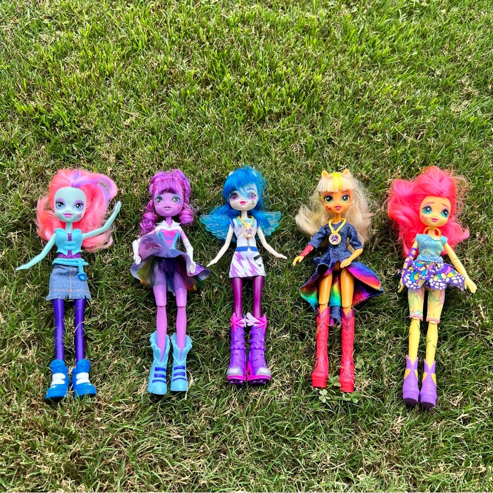 🩷 SOLD 🩷 My little pony Equestrian girls dolls
